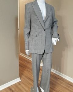 Express Pant Suit